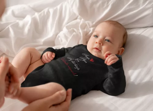 Hosszó ujjú valentin napi baba body