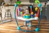 BABY EINSTEIN Ugráló/aktív központ 2 az 1-ben Neighborhood Symphony 6 hónapos kortól 11 kg-ig