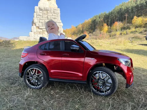Moni Bo mercedes-benz glc63s amg elektromos autó piros