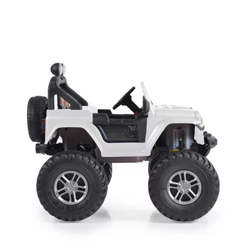 Moni Moni bo fuego jeep 3 seb., 4 motoros 30 kg fehér