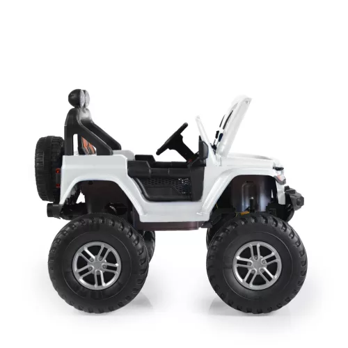 Moni BO FUEGO jeep 3 seb., 4 motoros 30 kg FEHÉR