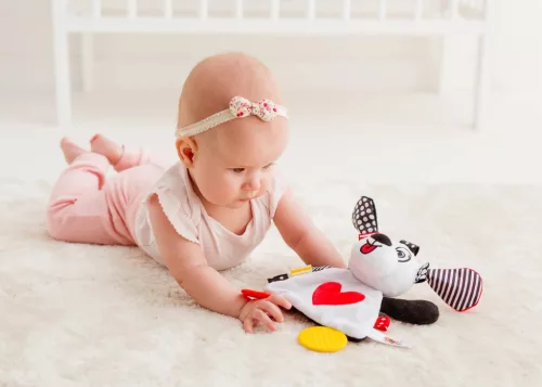 Moni Bali Bazoo 81048 bébijáték kutya