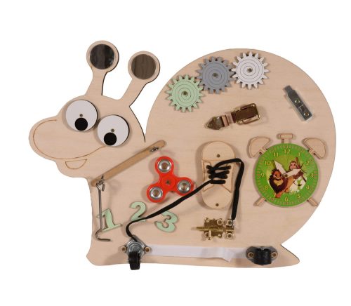 Moni Montessori matatófal csiga snail