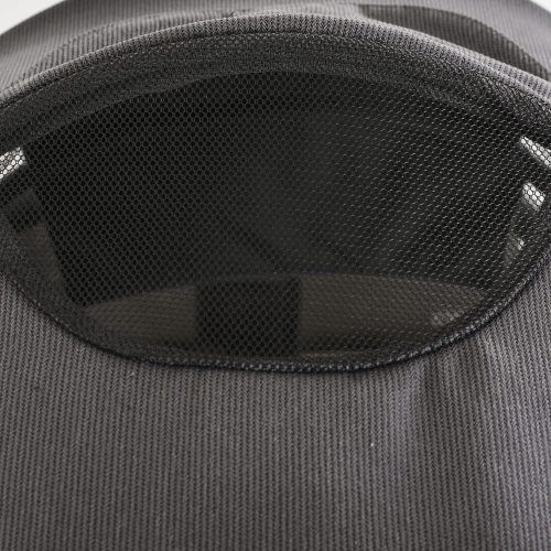 Moni Cardi babakocsi, egy gombbal csukható, hálós szellőző fekete