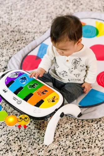 BABY EINSTEIN Játszószőnyeg 4in1 Kickin' Tunes 0hó+