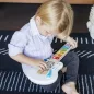   BABY EINSTEIN Gitár érintős Strum Along Songs™ Magic Touch™ HAPE 12hó+