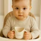 BABYONO Ergonomikus bögre fülekkel 120 ml bézs 6m+