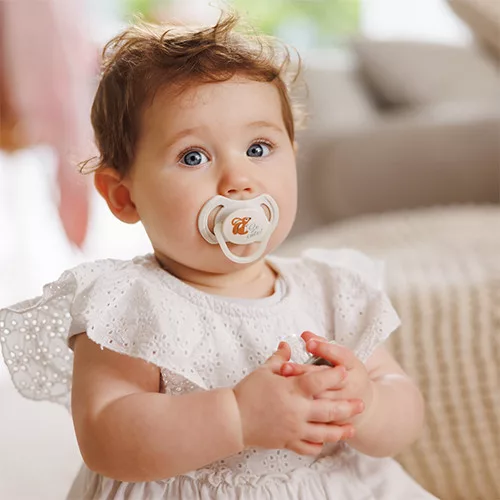 BABYONO Szilikon cumik szimmetrikus 6-18m, 2 db