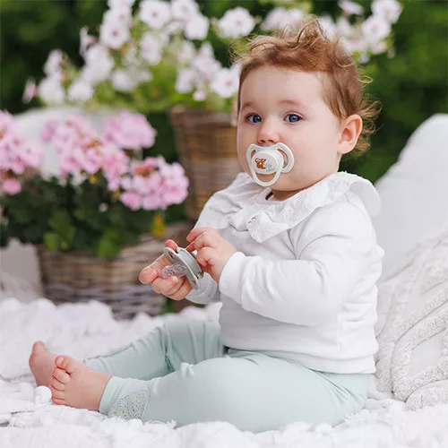 BABYONO Szilikon cumik szimmetrikus 6-18m, 2 db