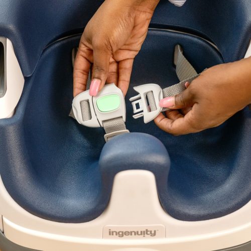 INGENUITY Podsedák na stoličku 2v1 Baby Base™ Night Sky 6m+ do 15 kg
