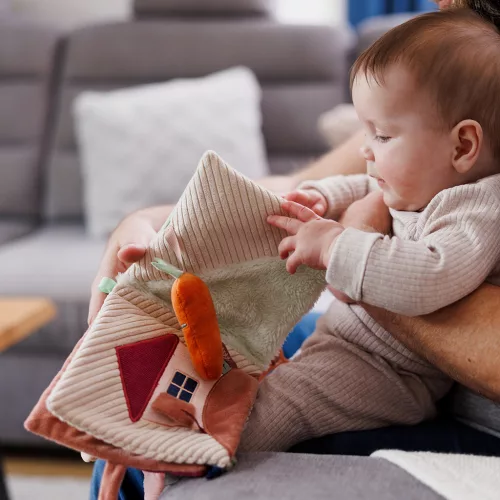 BABYONO Szenzoros könyv Nyuszi Karo 0m+