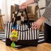 BABY EINSTEIN Felhúzható csörgős játék C alakú karikával Cal-a-Puller™ 0hó+