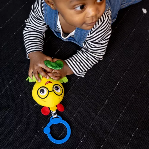 BABY EINSTEIN Felhúzható csörgős játék C alakú karikával Cal-a-Puller™ 0hó+