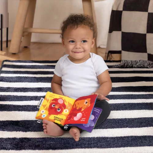 BABY EINSTEIN Multiszenzoros Foglalkoztatófüzet Nature Sounds™, 0m+