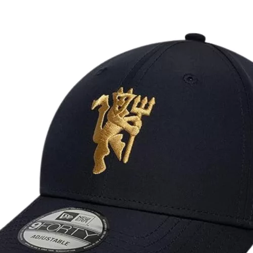 Manchester United baseball sapka New Era felnőtt arany címer