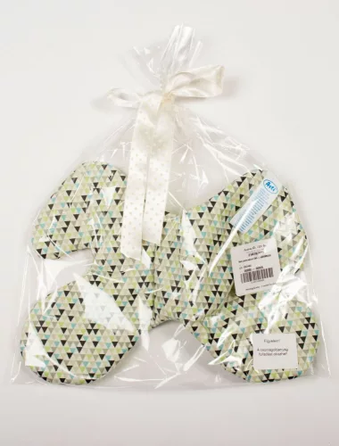 Háromszöges pillangó alakú babapárna