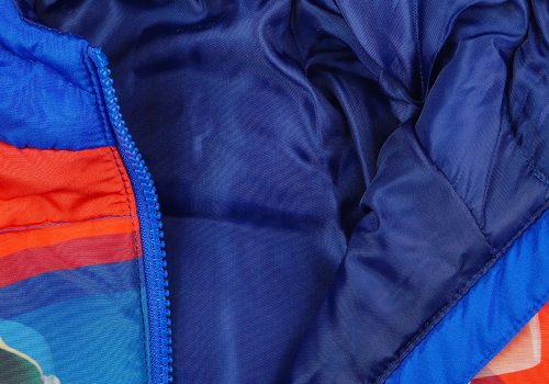 Sam a tűzoltó átmeneti kapucnis kabát