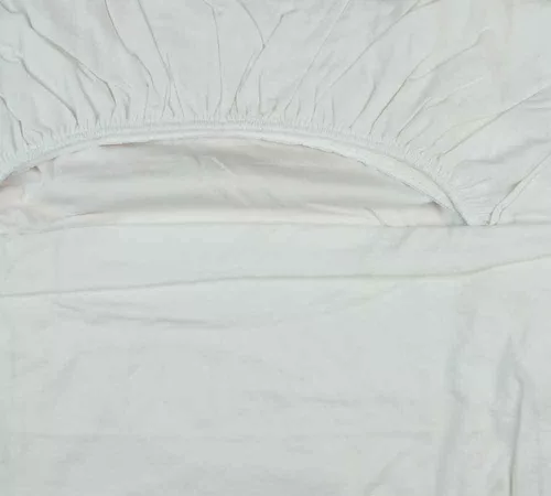 Gumis lepedő Micimackó mintával 60x120cm