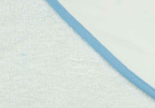 Kapucnis frottír törölköző Mickey egér mintával 100x100 cm