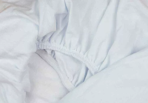 Gumis lepedő űrhajós Mickey egér mintával fehér színben