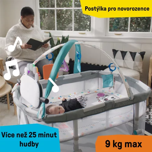 BABY EINSTEIN Kiságy járókával és zongorával 3in1 Kick & Snooze™ 0hó+