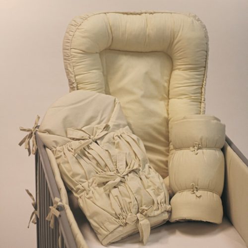 PETITE&MARS Babafészek  FEEL SAFE Light Beige 90 x 60 cm