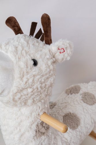 Apollo zsiráfos hintaló