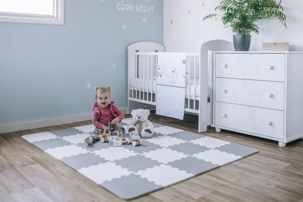 Apollo Free2play Baby puzzle habszivacs játszószőnyeg- Szürkefehér (47177) Apollo Free2play Baby puzzle habszivacs játszószőnyeg- Szürkefehér (47177)