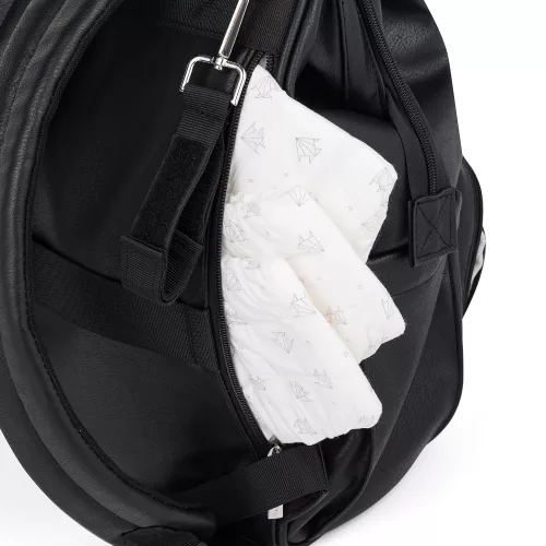 PETITE&MARS Jasper pelenkázó hátizsák babakocsira Absolute Black