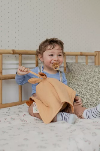 BIBS kenguru szundikendő - aranyhomok