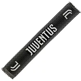 Juventus sál háromszög motívum fekete