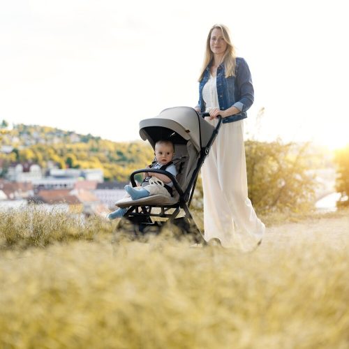 PETITE&MARS Sport babakocsi Flip Forever Black