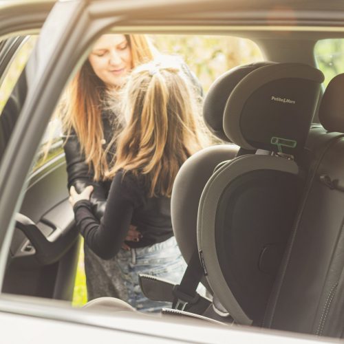 PETITE&MARS Autósülés Elite Fix Pro i-Size Grey Air 100-150 cm (15-36 kg)