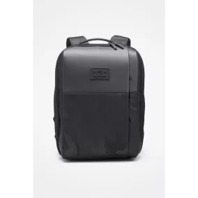   MiniMeis pelenkázó hátizsák és babarögzítõ hám étkezõszékhez Hero G5 Black