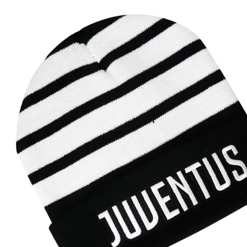 Juventus sapka kötött bicolor