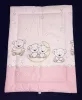 Moni Dombaby 3 részes ágynemű garnitúra fejvédővel macis pink