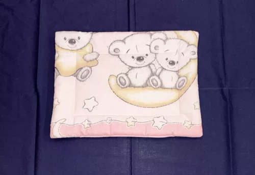 Moni Dombaby 3 részes ágynemű garnitúra fejvédővel macis pink