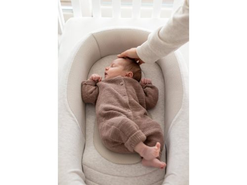 Inglesina Babafészek Welcome Pod Quiet Beige