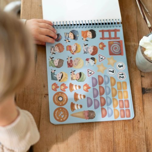 Little Dutch Jim garázsa dekorkönyv ollóval