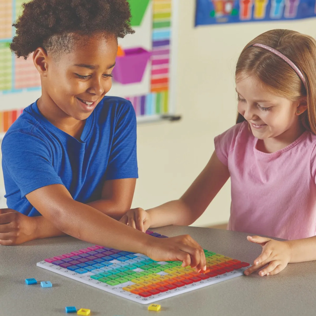 LER1335 - Rainbow Multiplication Board - Learning Resources (CCRS4692-LR-1335)