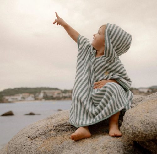 Little Dutch fürdőponcsó Seashells and Stripes Surf Blue