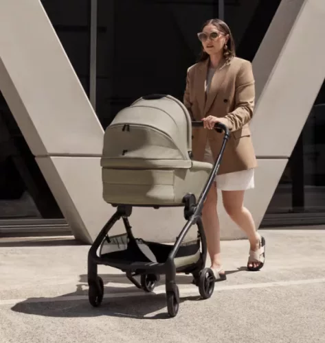 Redsbaby AERON COSY Mózeskosár – Fekete