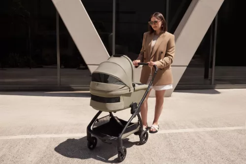 Redsbaby AERON COSY Mózeskosár – Clay