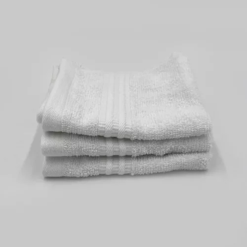Fehér Prémium Frottír törölköző 500GSM anyagból 30x30 cm