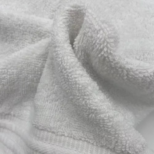 Fehér prémium szállodai minőségű törölköző 500GSM anyagból 50x100 cm