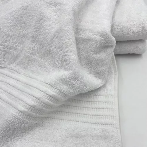 Fehér prémium szállodai minőségű törölköző 500GSM anyagból 50x100 cm