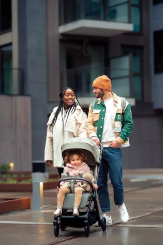 Koelstra kompakt sport babakocsi Re-Act Anthracite