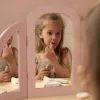 Little Dutch fésülködő asztal székkel
