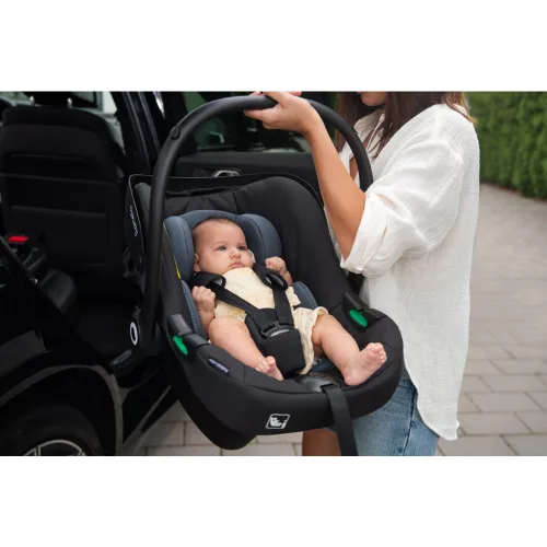 LIONELO Astrid i-Size autósülés (40-87 cm) Fekete Szürke