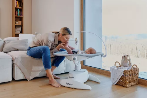 LIONELO Gyerek hintaszék Iris Bézs Homok, 0m+